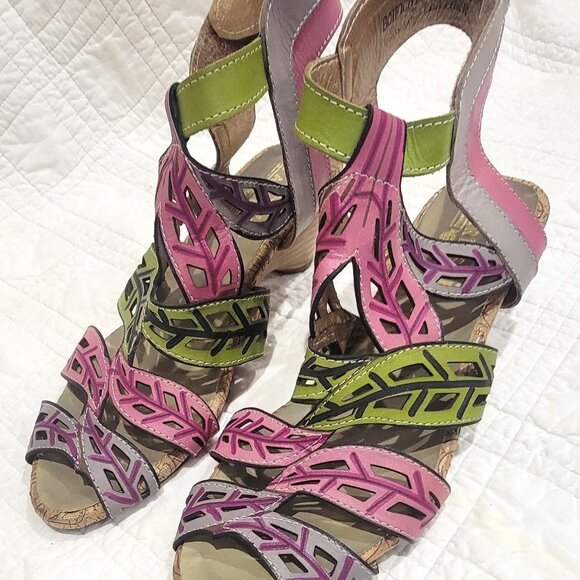 Multi Color BOHO CHIC Leather Sandal - Picture 2 of 6